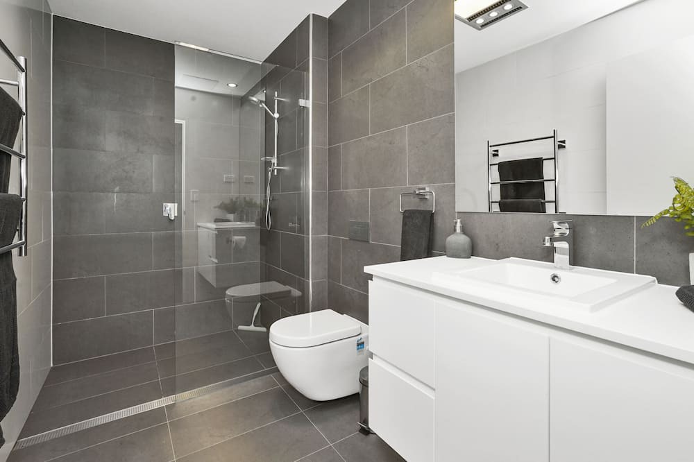 Photo of Bathroom in Caves Beach