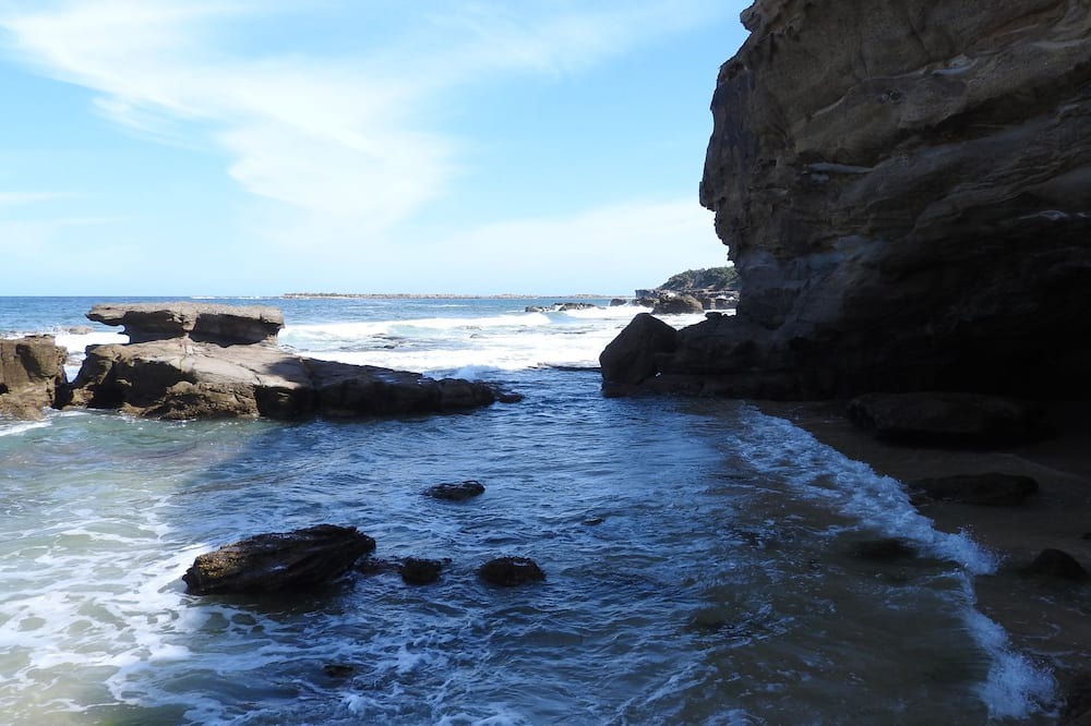 Photo of Others in Caves Beach