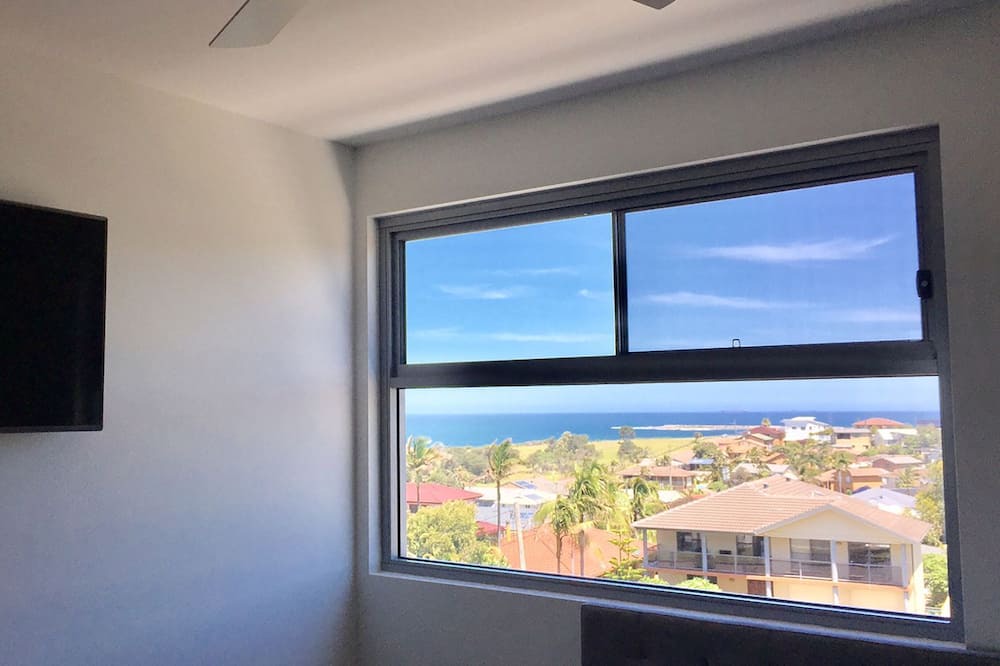 Photo of Bedroom in Caves Beach
