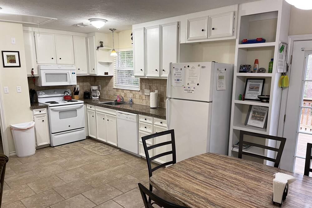 Photo of Kitchen in Crockett