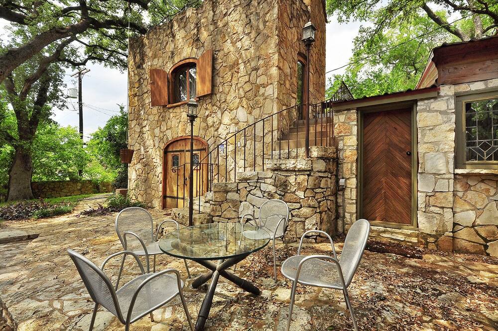 Photo of Outdoor in Tarrytown