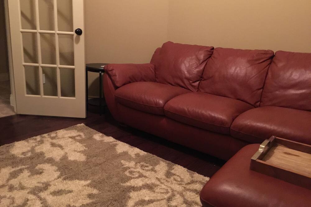 Photo of Bedroom in Montgomery
