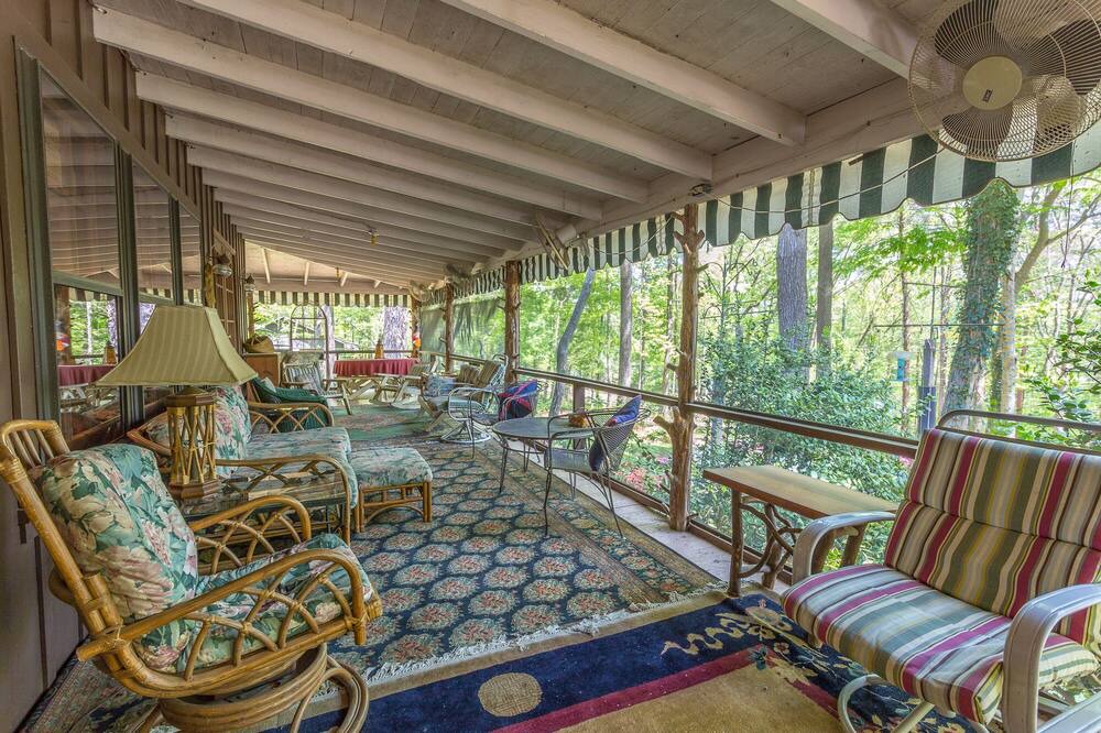 Photo of Patio Balcony in Harrison