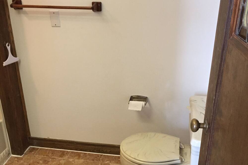 Photo of Bathroom in Tiny
