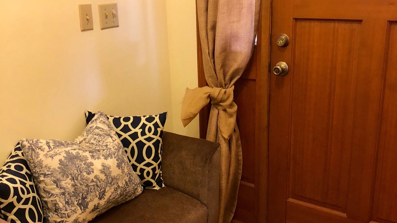 Photo of Livingroom in Peach Orchard