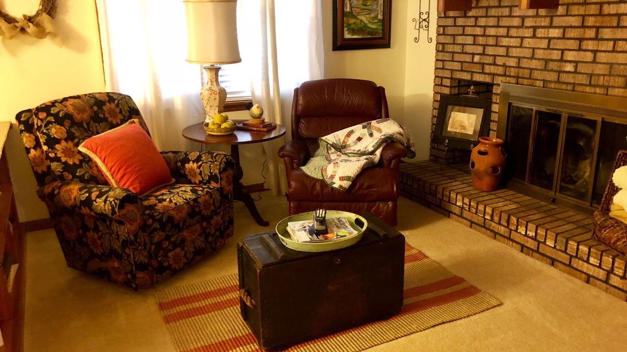 Photo of Livingroom in Peach Orchard