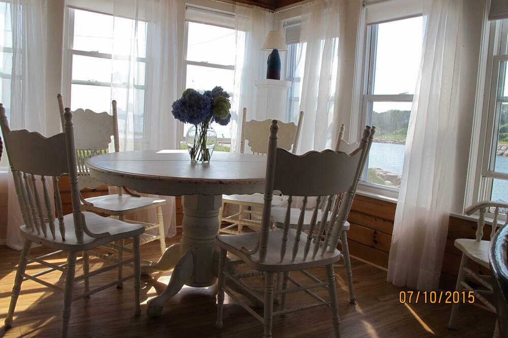Photo of Kitchen in Silver Beach