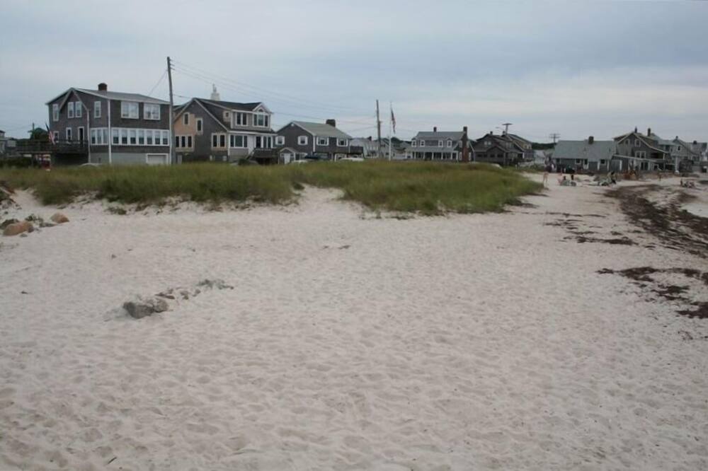 Photo of Others in Silver Beach