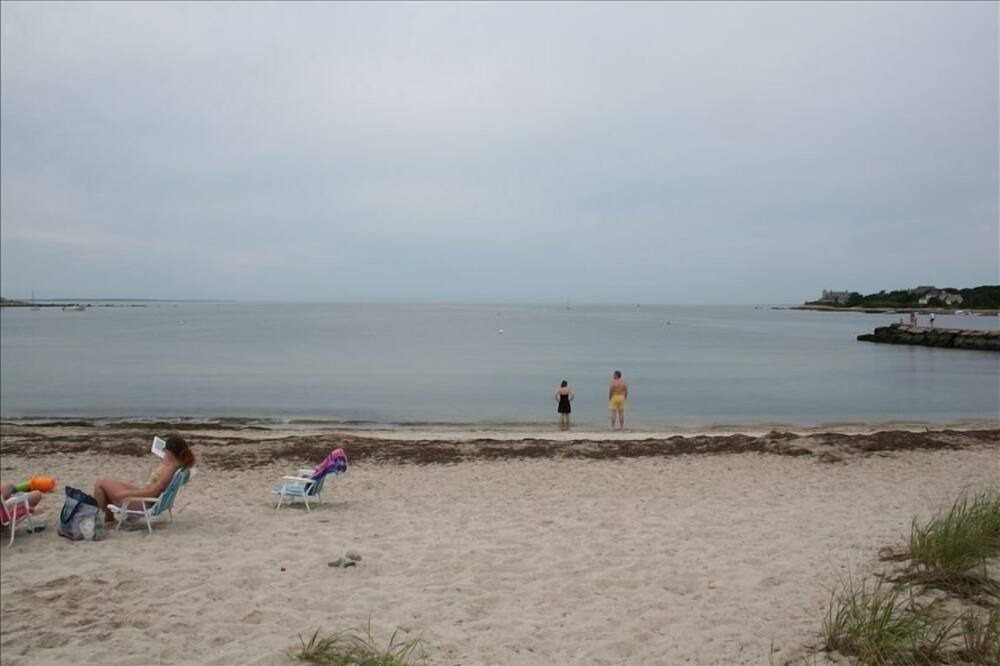 Photo of Others in Silver Beach