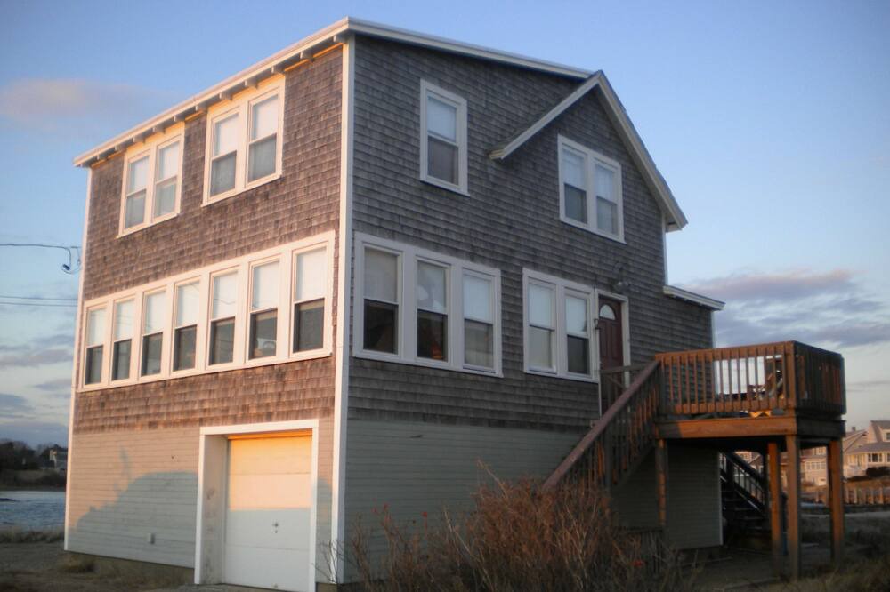 Photo of Outdoor in Silver Beach