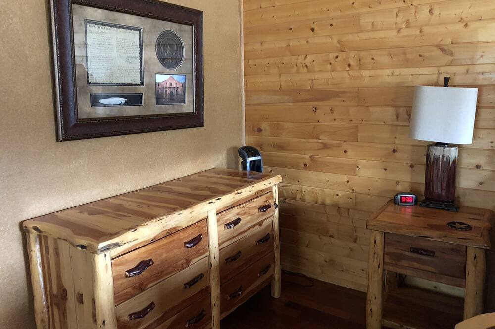 Photo of Bedroom in Ruidoso