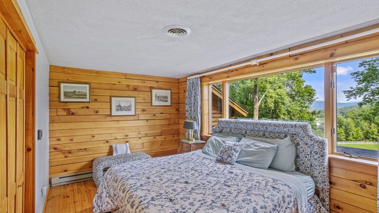 Photo of Others in Fishs Eddy