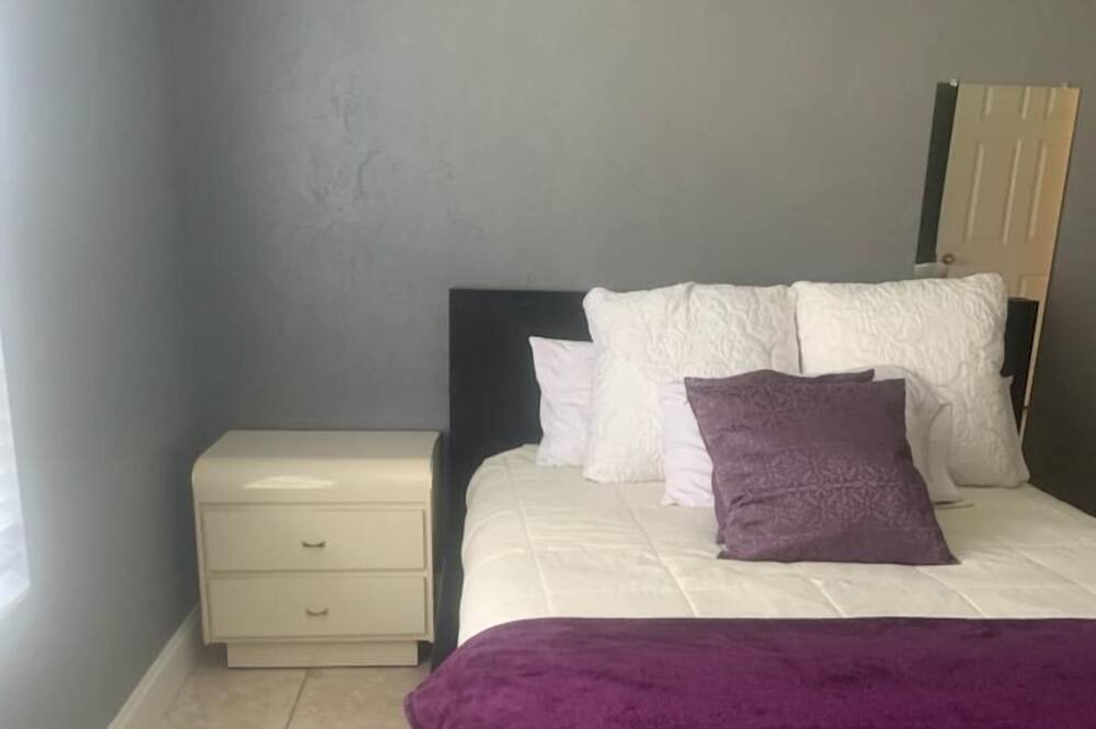 Photo of Bedroom in Oviedo