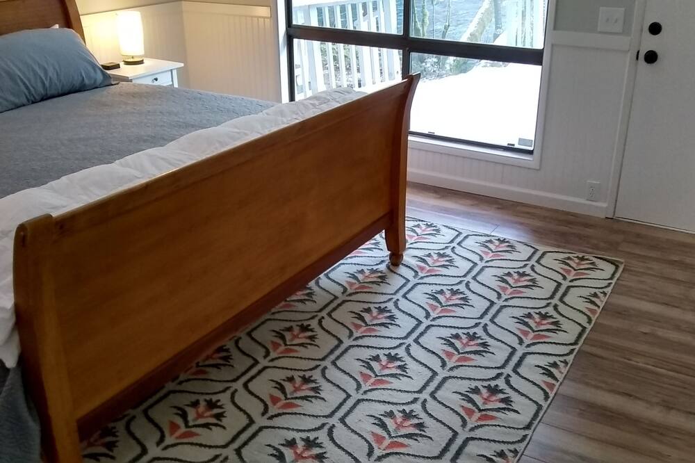 Photo of Others in McKenzie Bridge