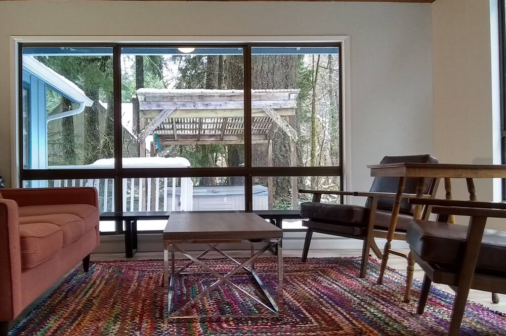 Photo of Others in McKenzie Bridge