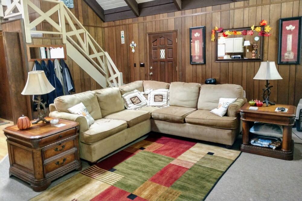 Photo of Livingroom in Pinetop