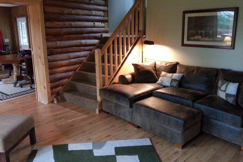 Photo of Livingroom in Grand Marais