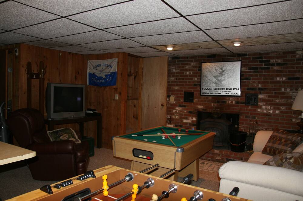 Photo of Bedroom in Ludlow