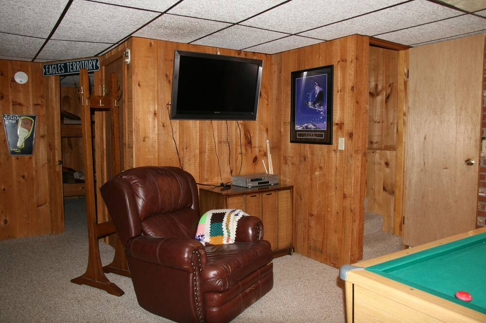 Photo of Others in Ludlow