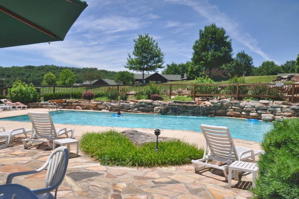 Photo of Outdoor in Camdenton