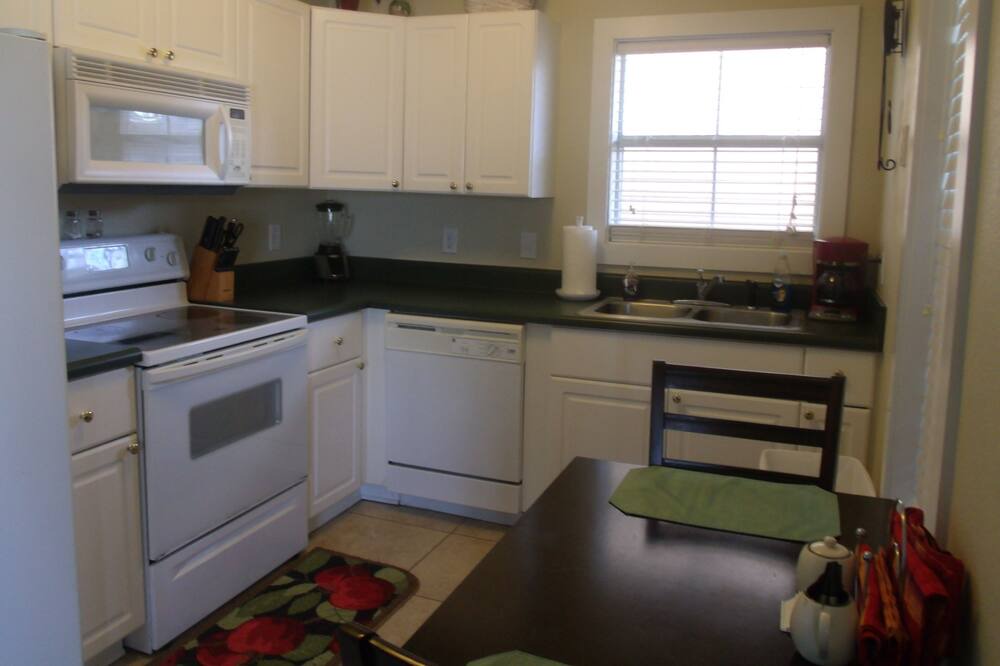Photo of Kitchen in Ono Island