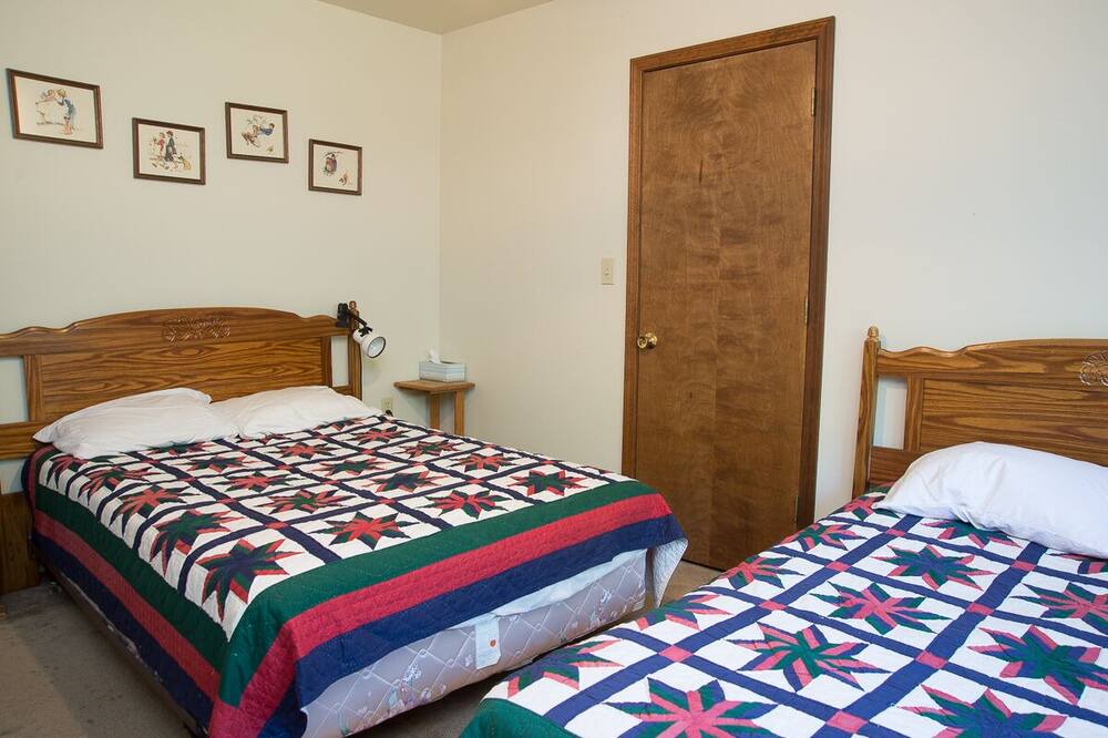 Photo of Bedroom in Beaver Island