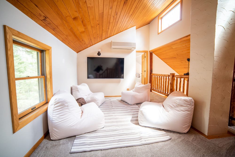 Photo of Livingroom in Duluth