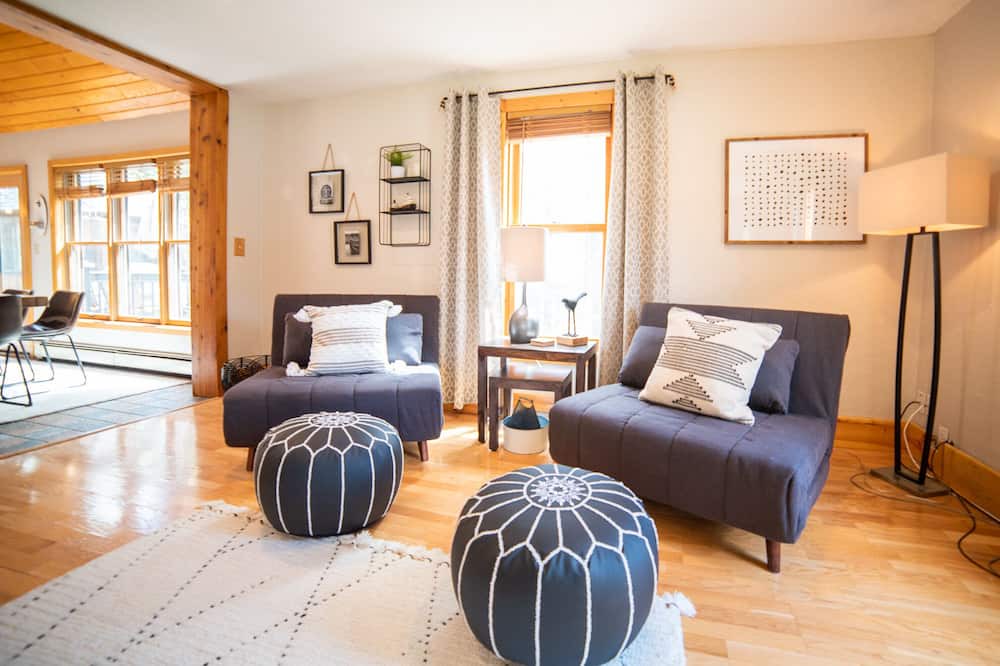Photo of Livingroom in Duluth