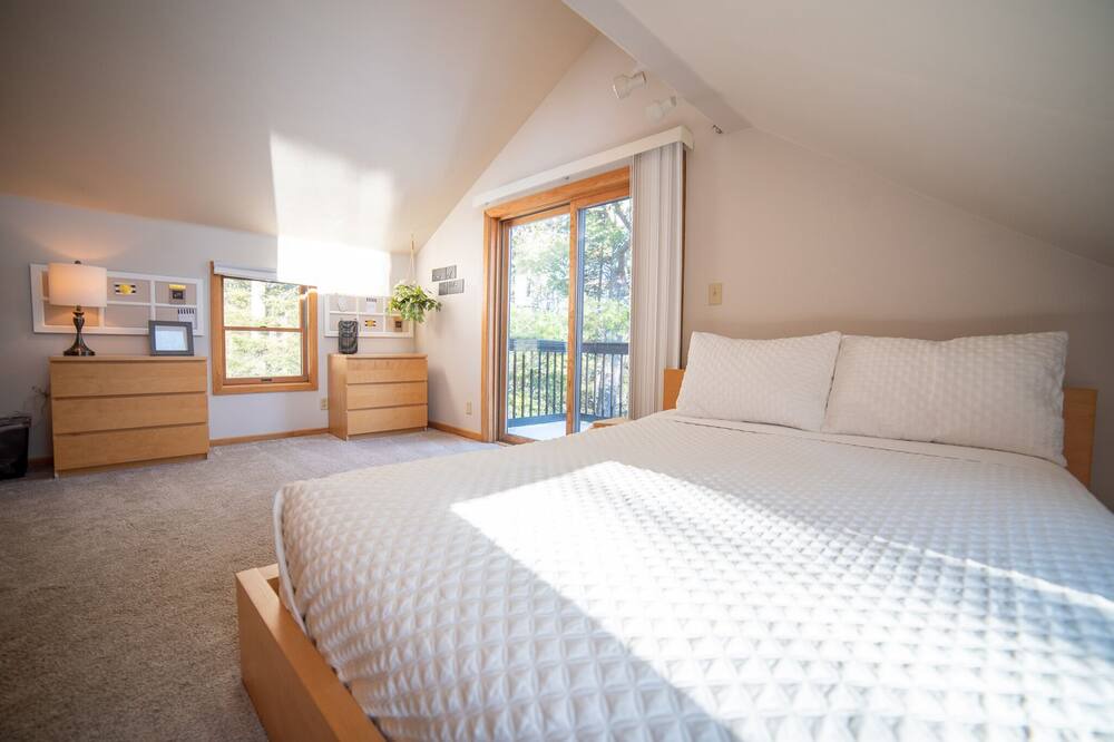 Photo of Bedroom in Duluth