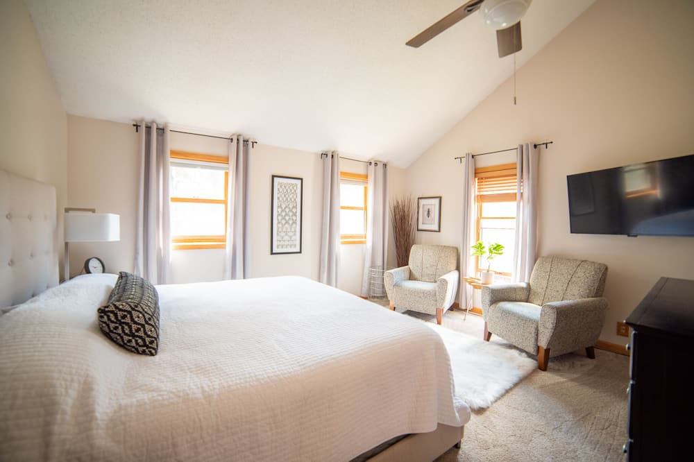 Photo of Bedroom in Duluth