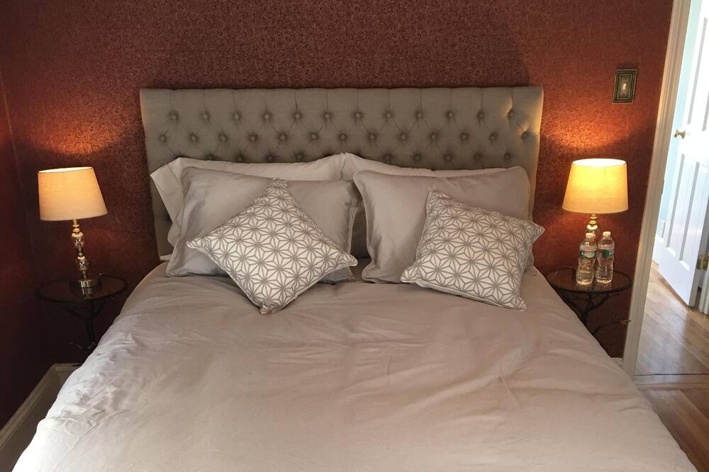 Photo of Bedroom in Corey Hill