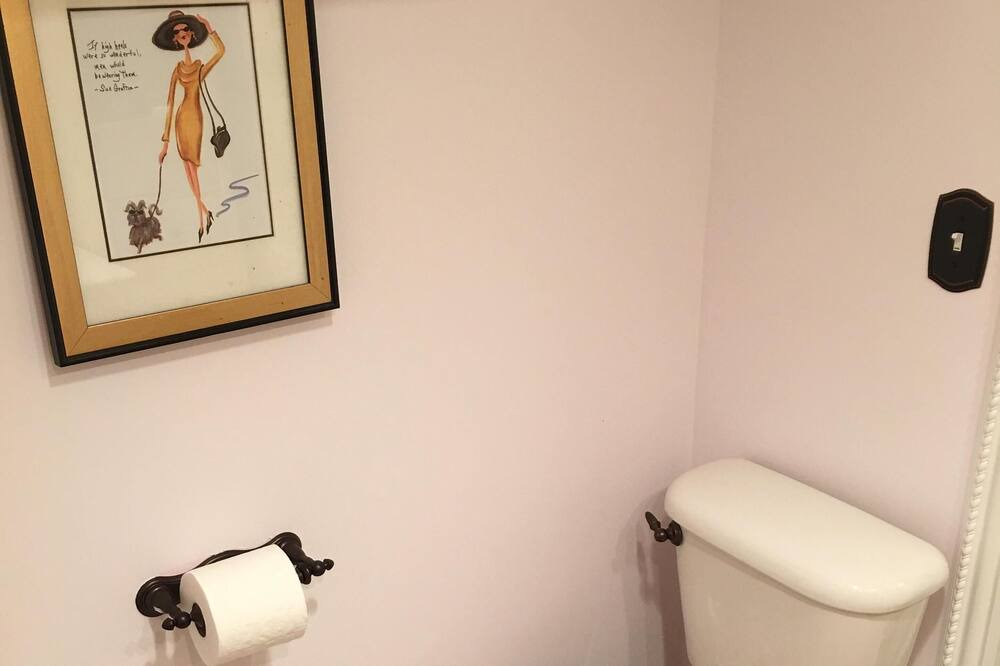 Photo of Bathroom in Corey Hill