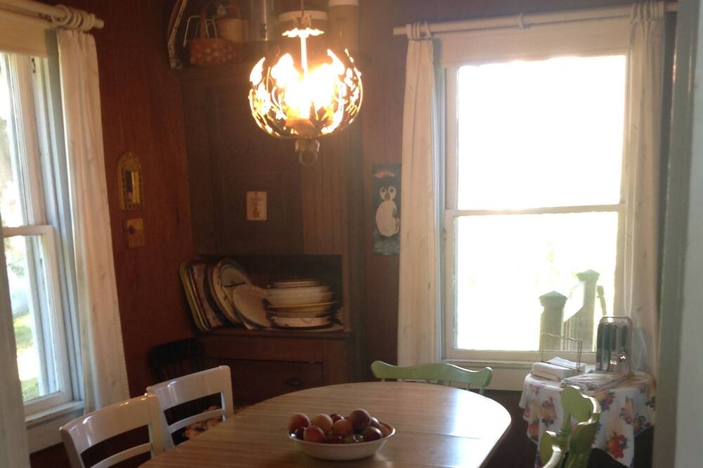 Photo of Bedroom in Groton Long Point