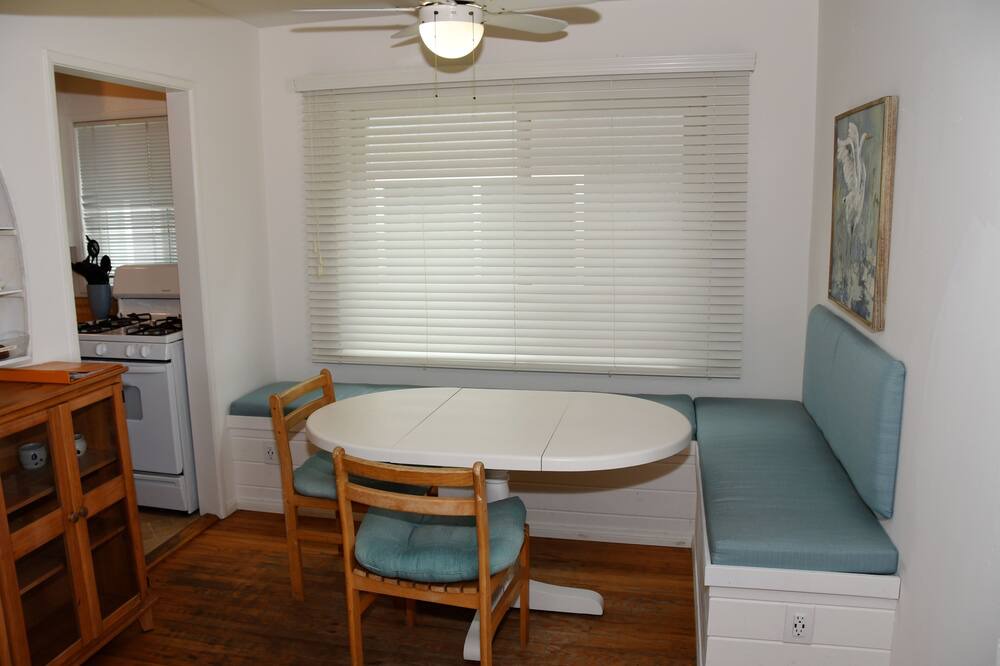 Photo of Livingroom in South Mission Beach