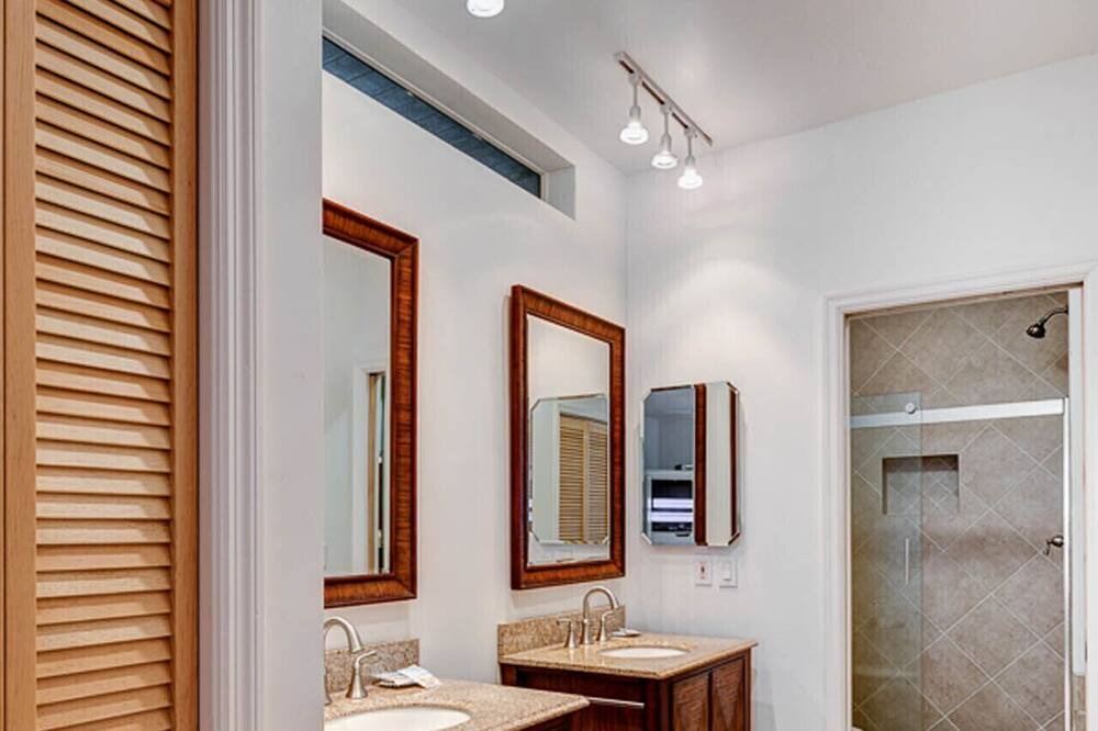 Photo of Bathroom in Wulfert