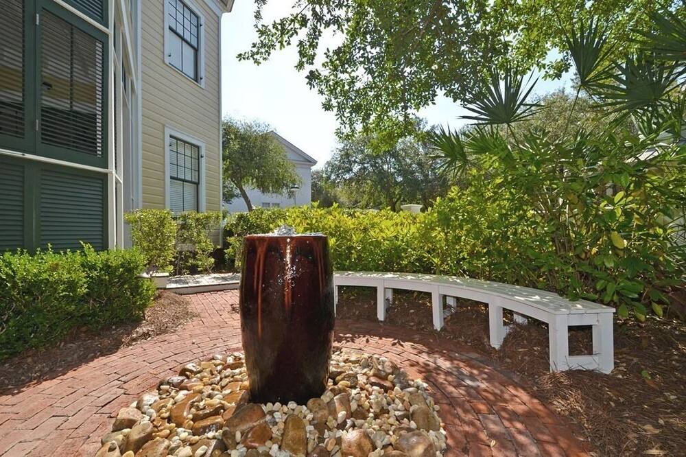 Photo of Outdoor in Seaside