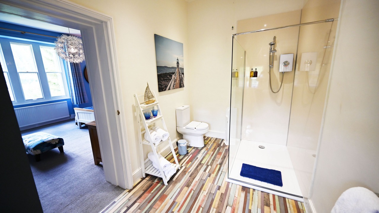 Photo of Bathroom in Corris