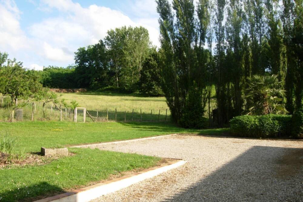 Photo of Outdoor in Blaignac