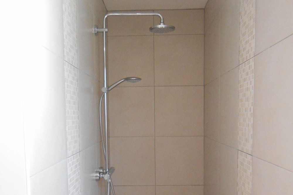 Photo of Bathroom in Pougy