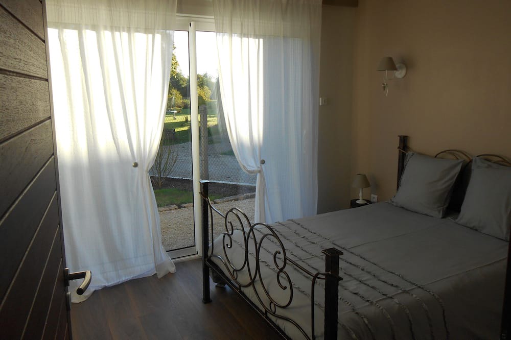 Photo of Bedroom in Pougy