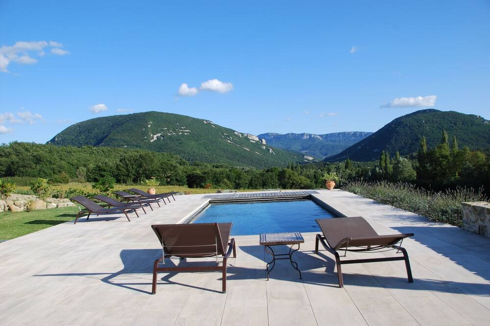 Photo of Patio Balcony in Soyans