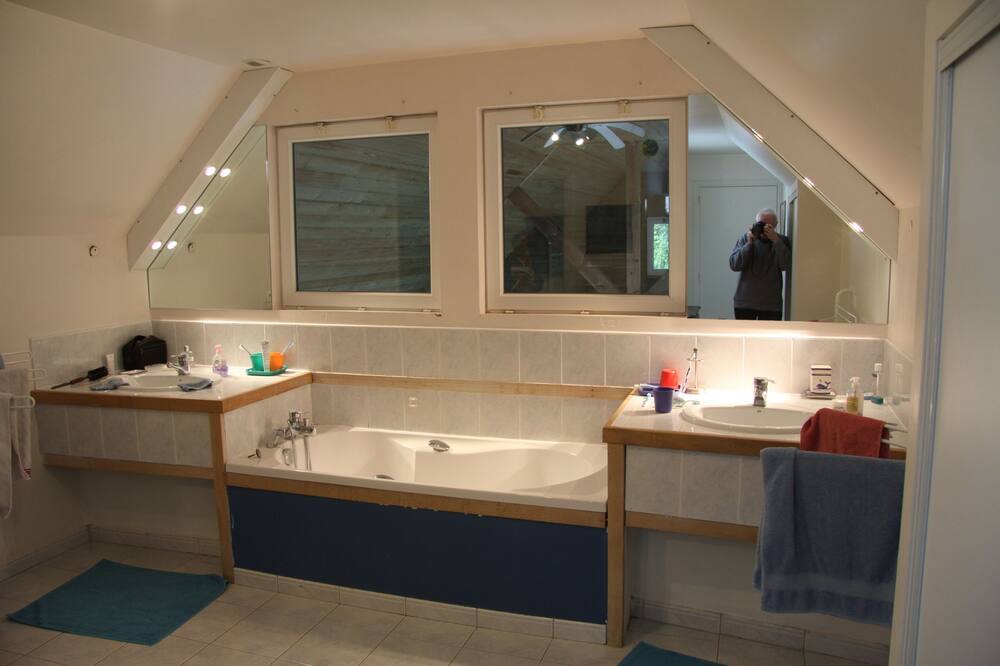 Photo of Bathroom in Guerande