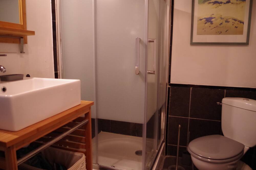 Photo of Bathroom in Rigarda