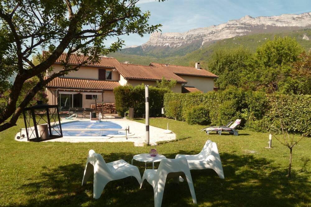 Photo of Outdoor in Claix