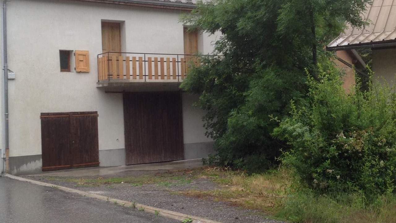 Photo of Outdoor in Entraunes