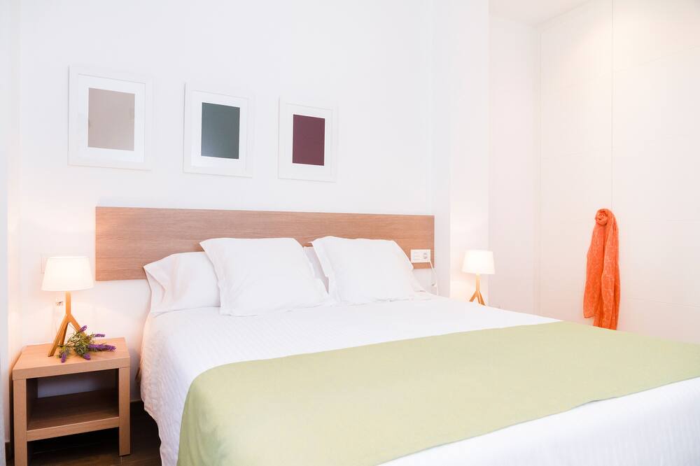 Photo of Bedroom in Hostafrancs