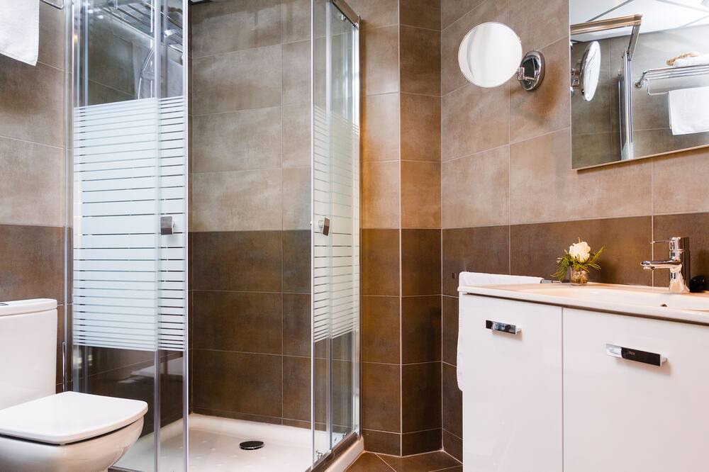 Photo of Bathroom in Hostafrancs