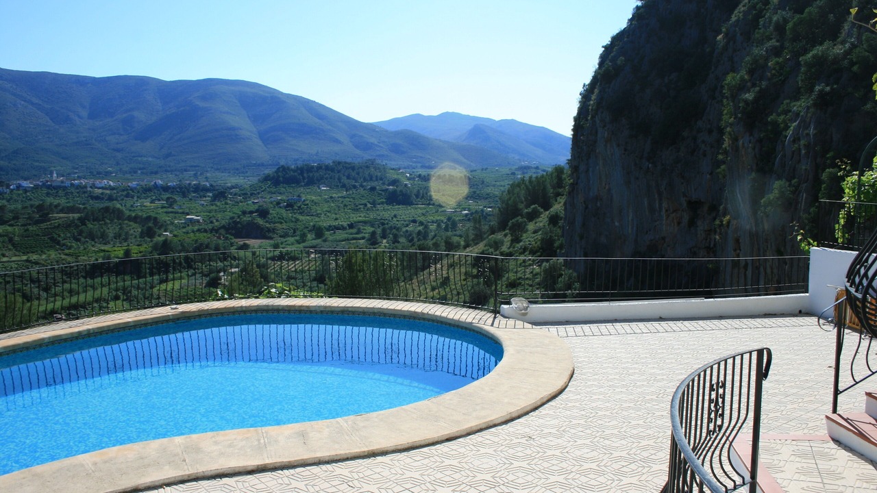 Photo of Outdoor in Alcalali