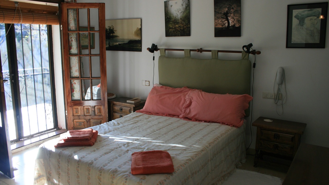 Photo of Bedroom in Alcalali