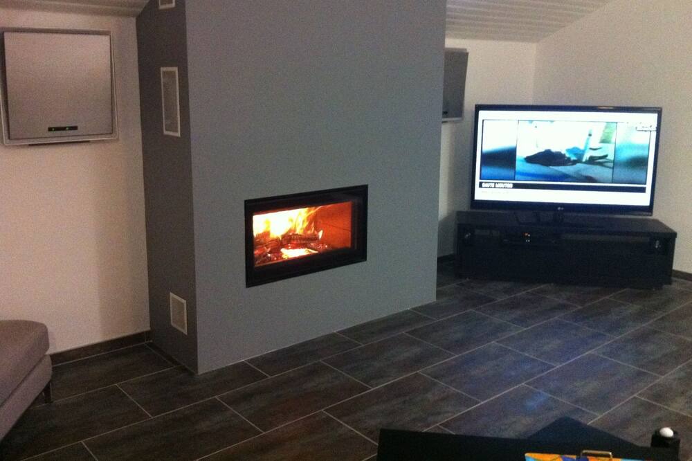 Photo of Livingroom in Eaux-Bonnes